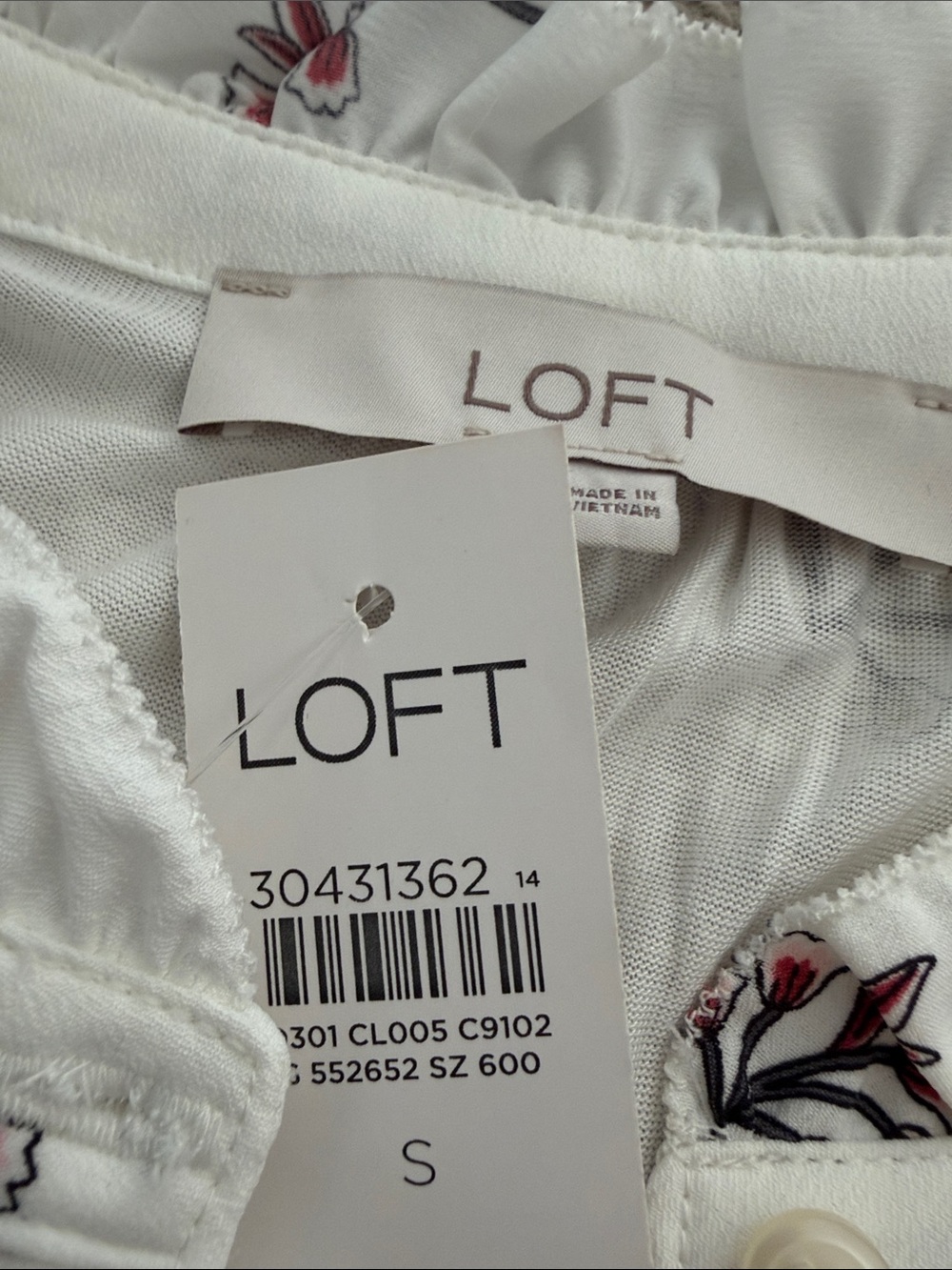 LOFT White Floral Button-Front Ruffle Blouse - Picture 2 of 8